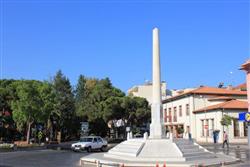 Şehitler Anıtı - Efeler /AYDIN | Fotoğraf: Ercan BEYDAT
